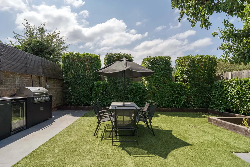 Gunnersbury Avenue, Ealing, W5 photo 10