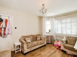 Ardingly Drive, Goring-By-Sea, Worthing thumb 3