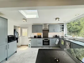 Colton Road, Shrivenham, Swindon thumb 3