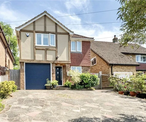 Sunningvale Avenue, Biggin Hill, West...