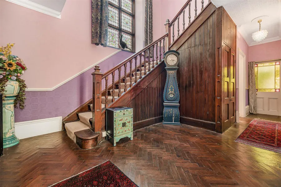 Property Image 12
