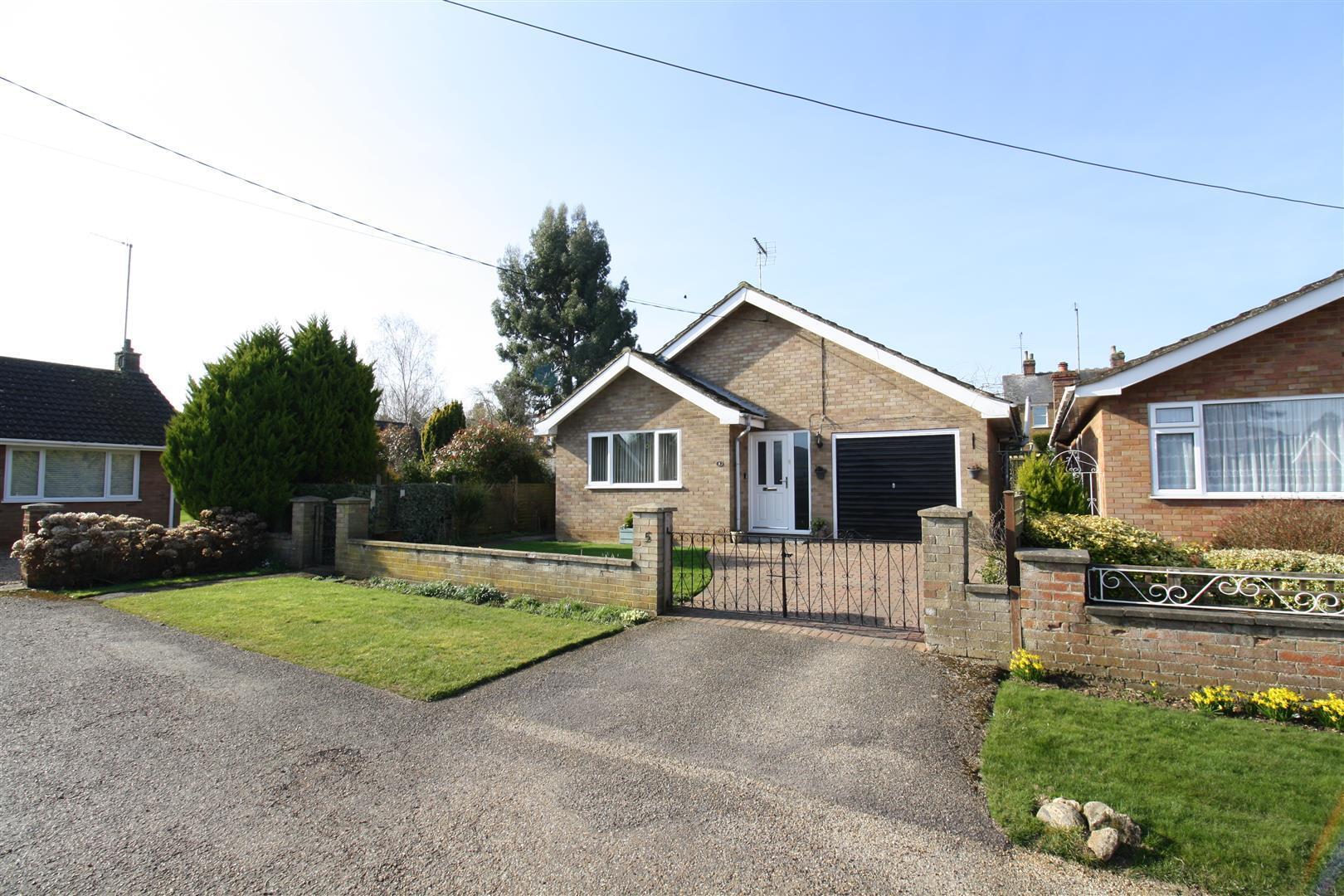 Lime Grove, Woburn Sands, Milton Keynes Image 1