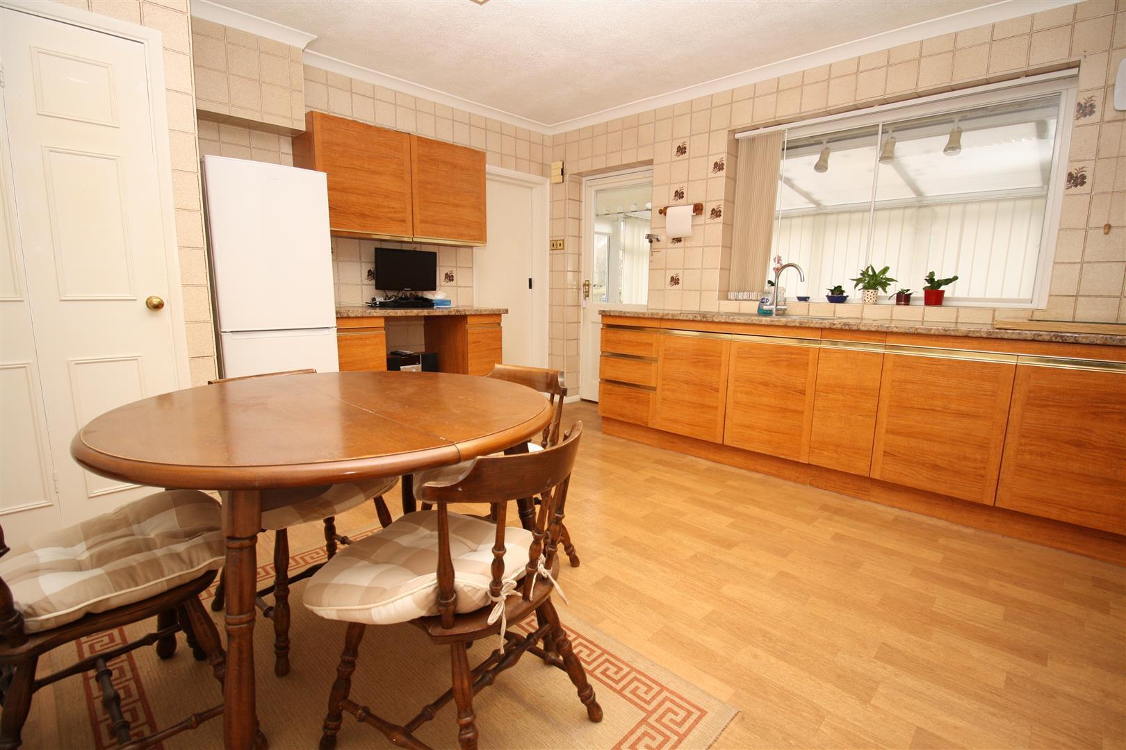 Lime Grove, Woburn Sands, Milton Keynes Image 7