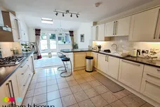 Chelmsford Road, Shenfield, BRENTWOOD