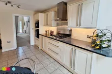 Chelmsford Road, Shenfield, BRENTWOOD
