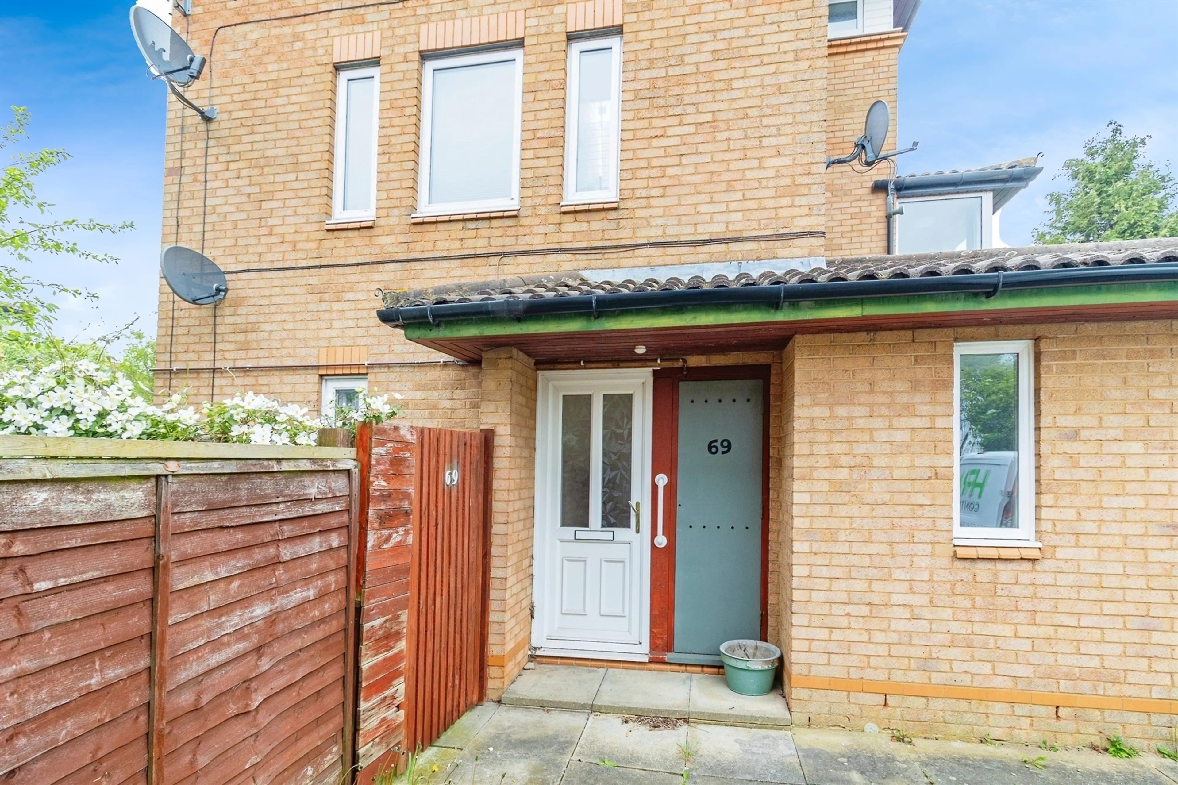 Property photo 0