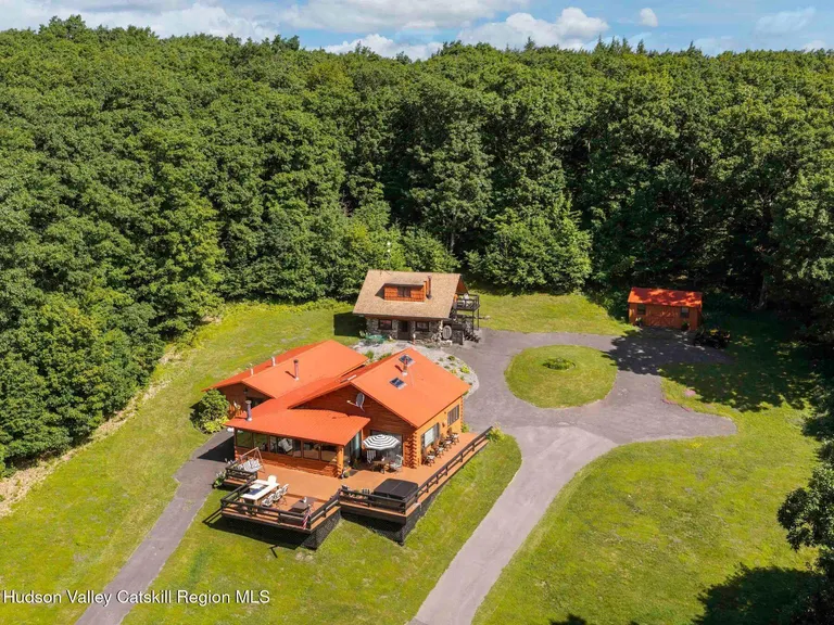 5268 County Route 20, Durham, NY 12422