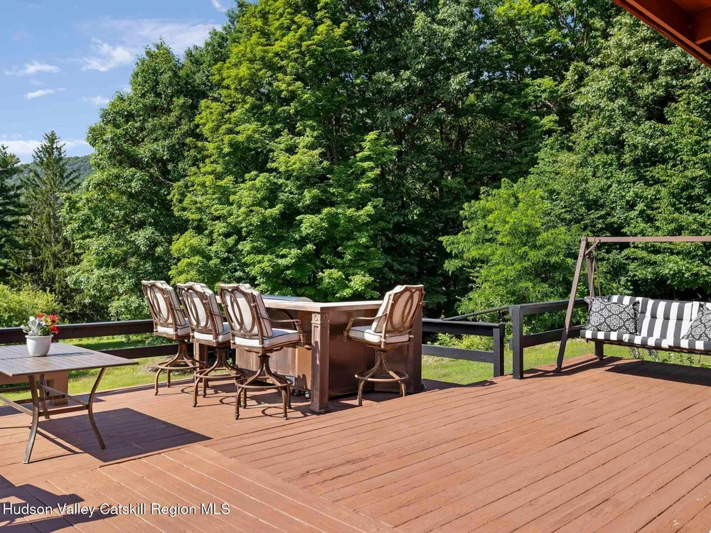 5268 County Route 20, Durham, NY 12422