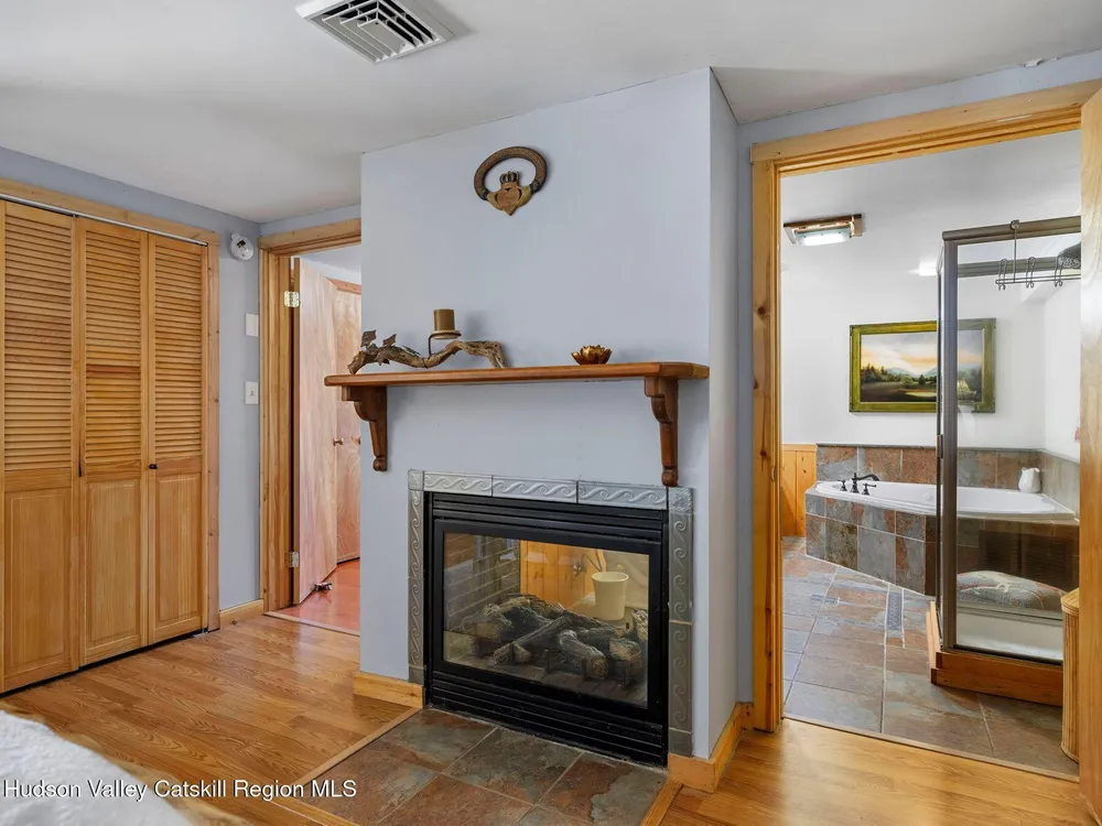 5268 County Route 20, Durham, NY 12422