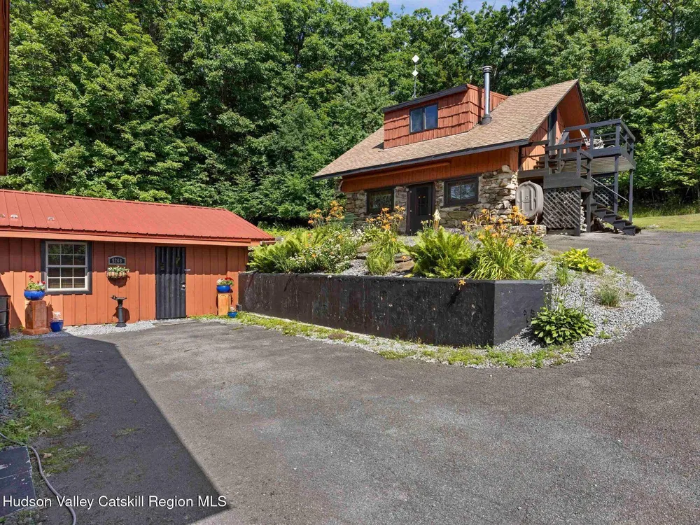 5268 County Route 20, Durham, NY 12422