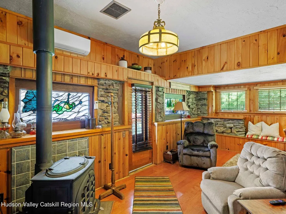 5268 County Route 20, Durham, NY 12422