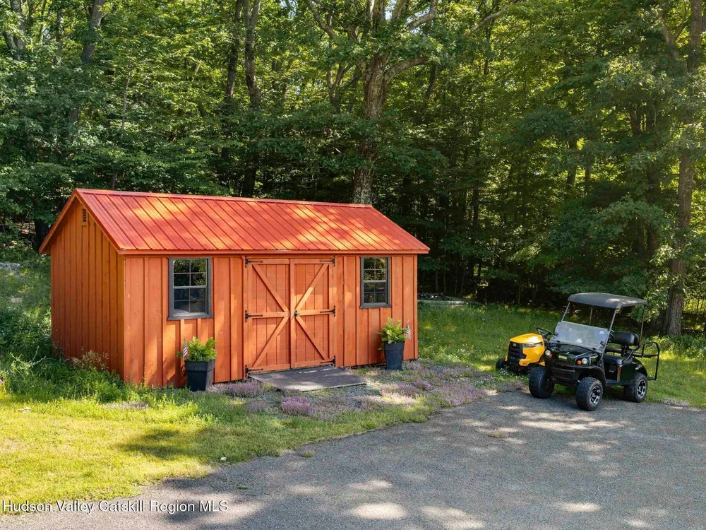 5268 County Route 20, Durham, NY 12422
