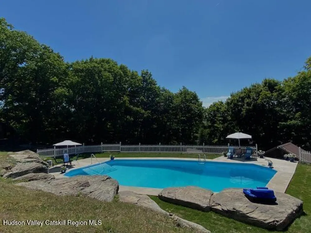 5268 County Route 20, Durham, NY 12422