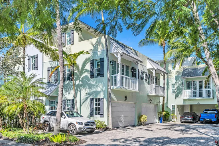 1617 NE 2nd Ct, Fort Lauderdale, FL 33301