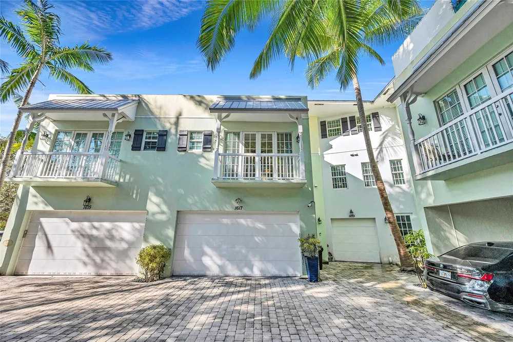 1617 NE 2nd Ct, Fort Lauderdale, FL 33301