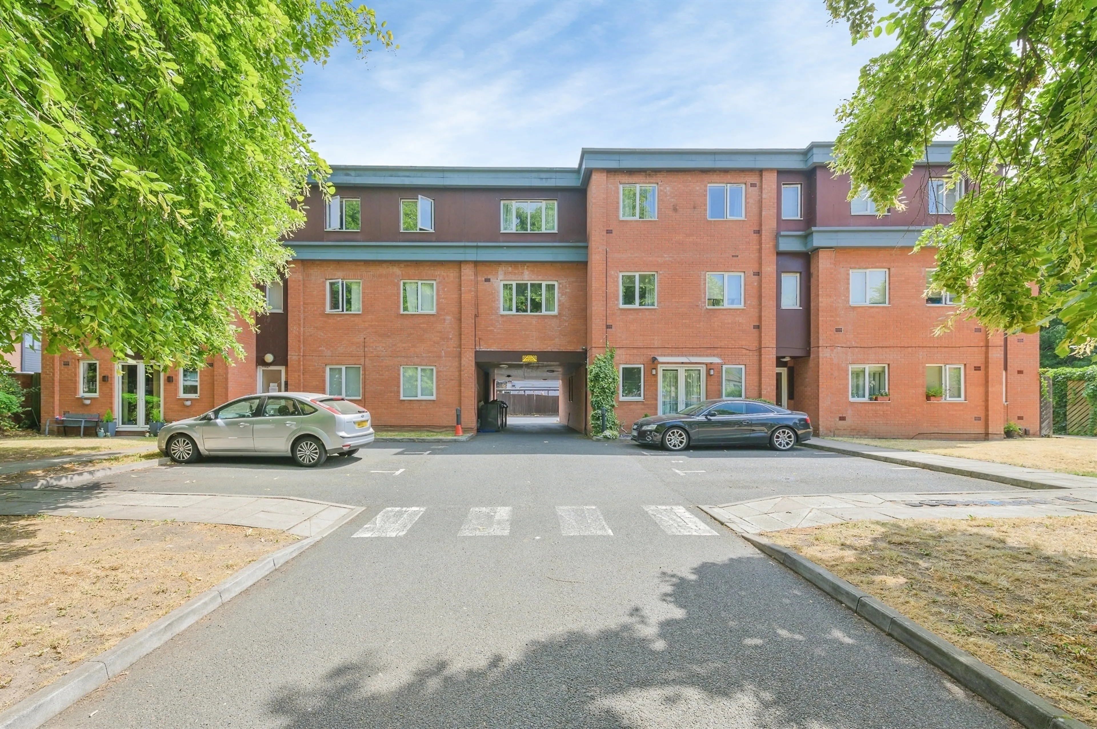 Property photo 0