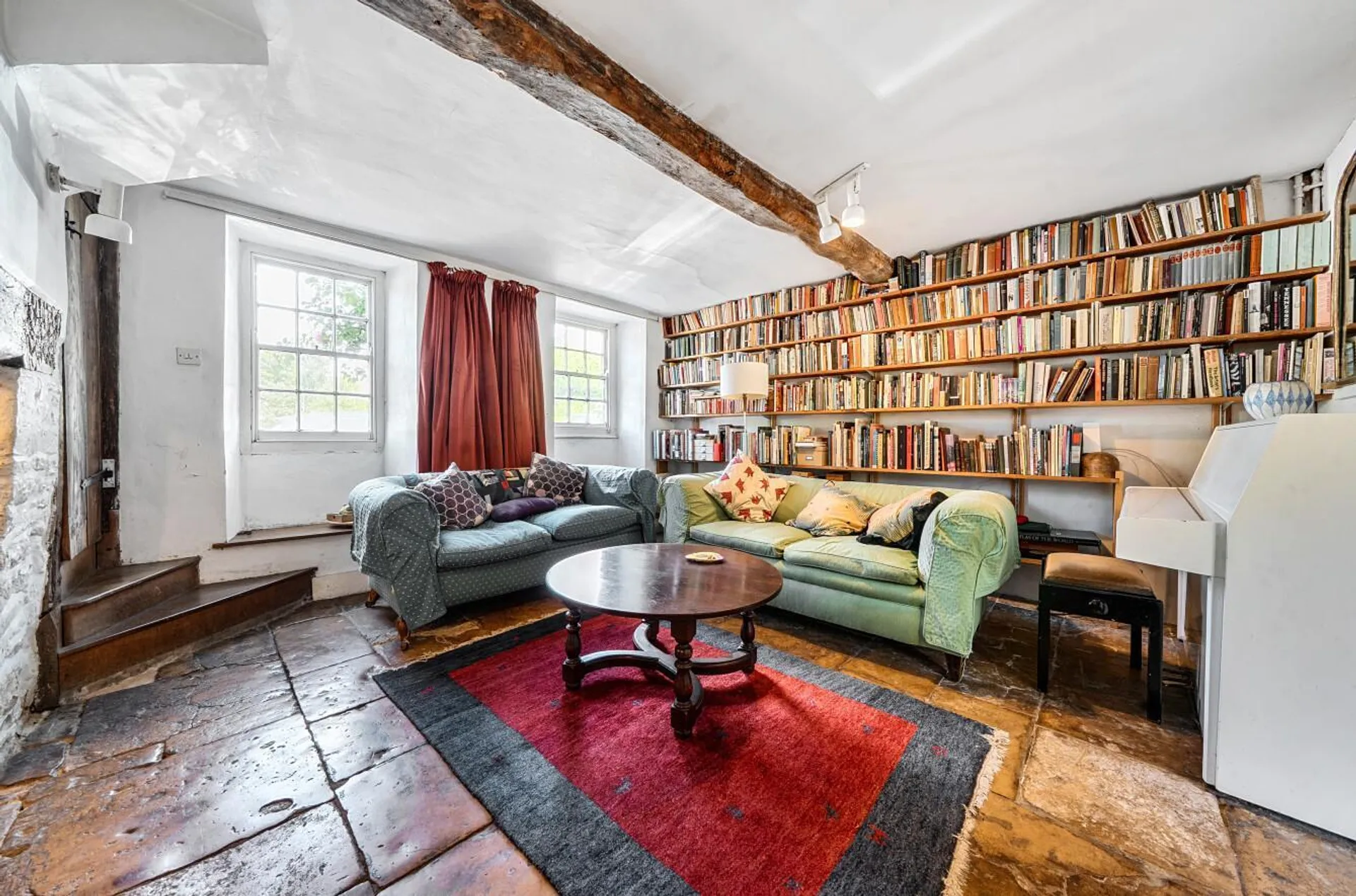 Property photo top 1