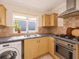 Redwing Road, Clanfield, Waterlooville thumb 3