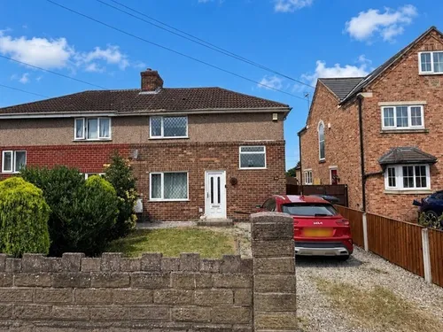 Broadway, Dunscroft, Doncasterphoto