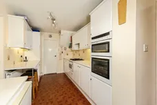 Avalon Road, Earley, Reading