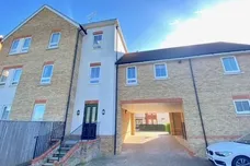 Kingfisher Drive, Maidenhead