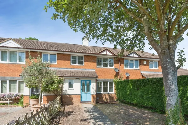 St. Thomas Close, Basingstoke, Hampsh...