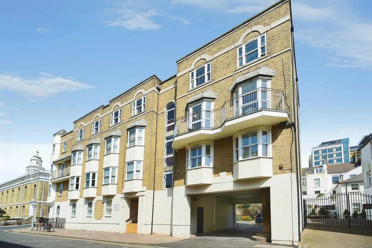 St. Georges Road, Brighton