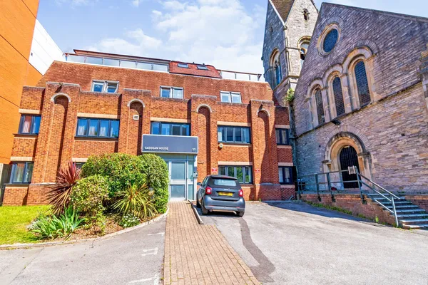 Cadogan House, City Centre, Southampt...