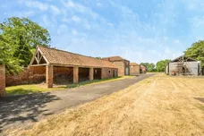Belton Road, Sandtoft, Doncaster