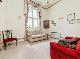 Chauncy Court, Hertford thumb 2