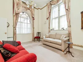 Chauncy Court, Hertford thumb 3