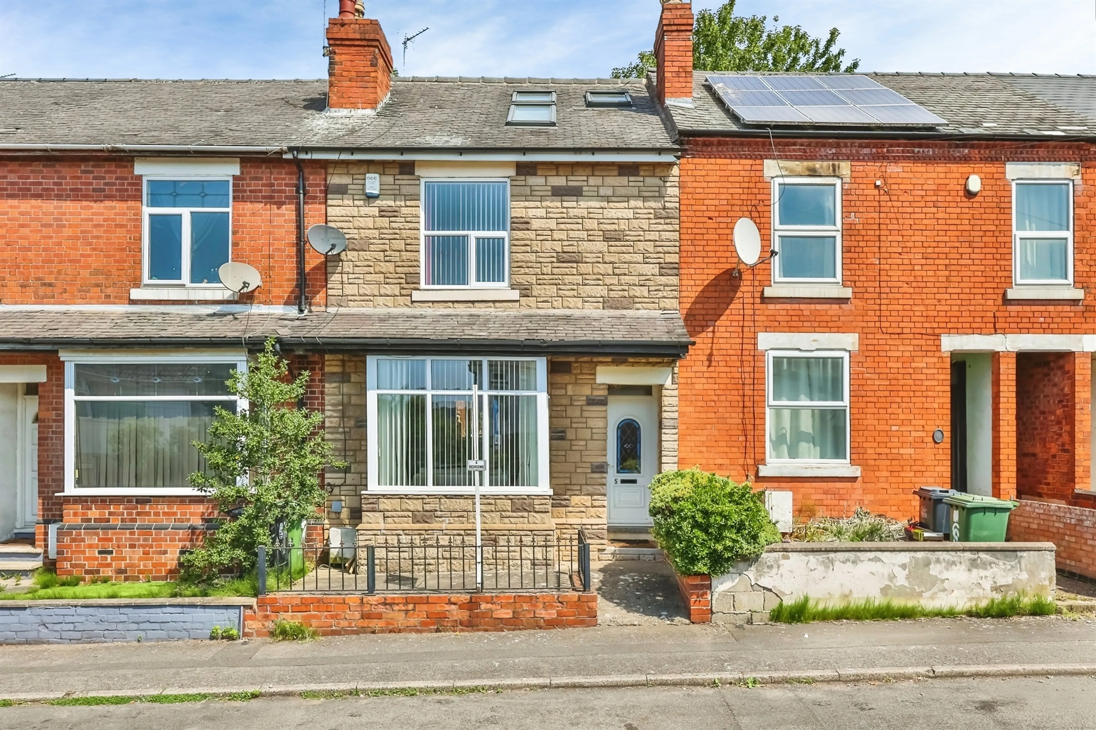 Property photo 0