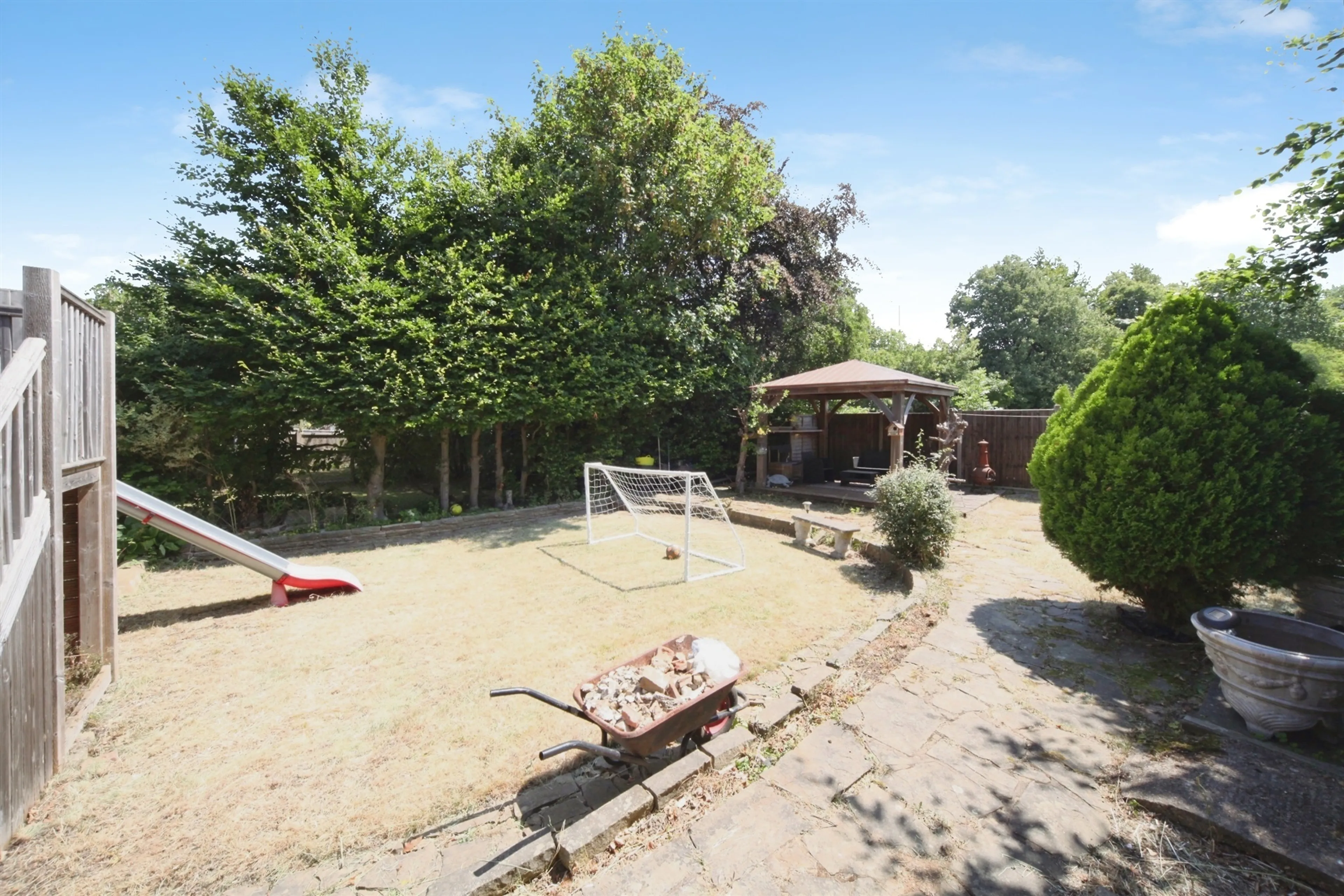 Property photo 11