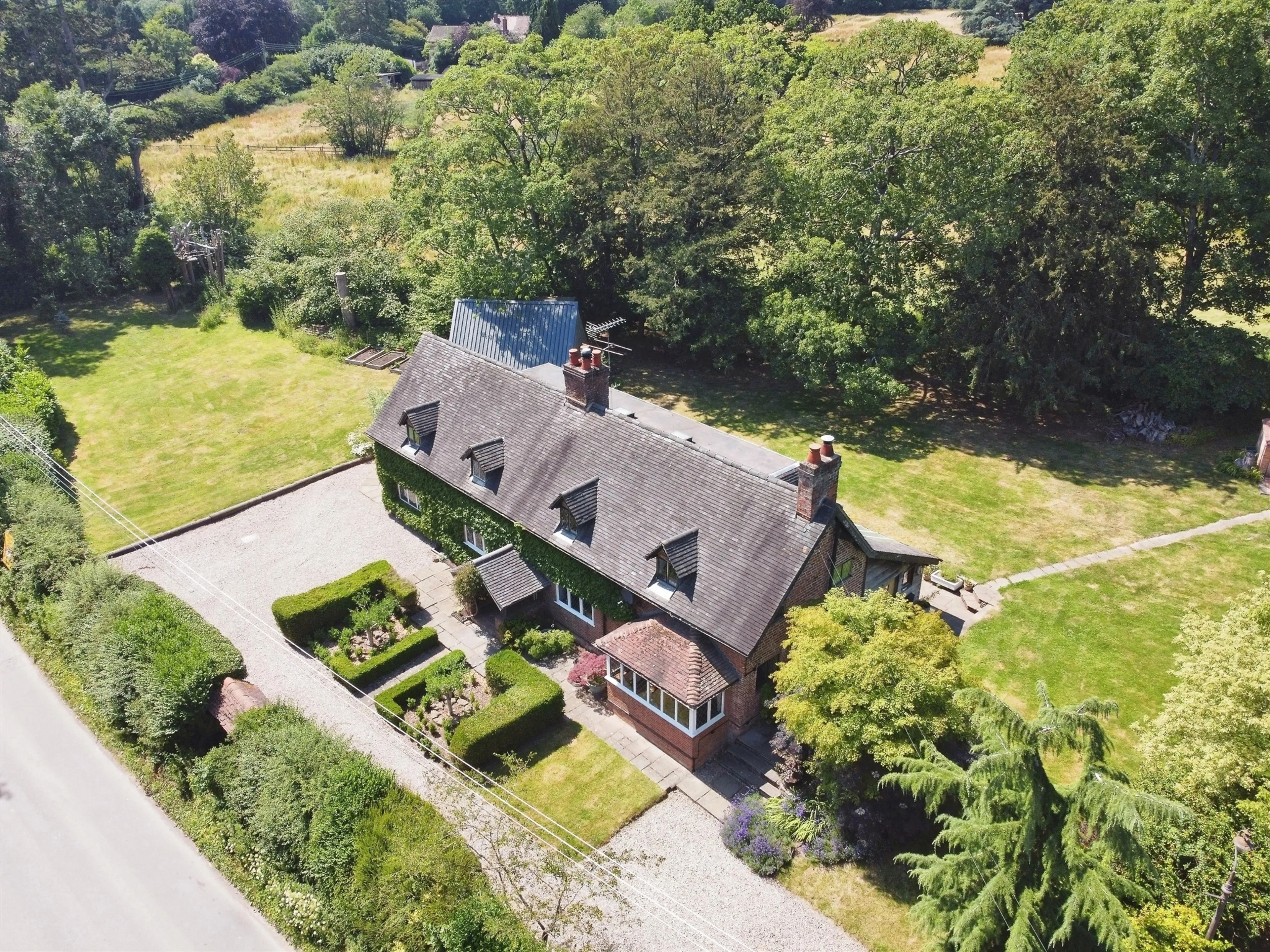 Property photo 0