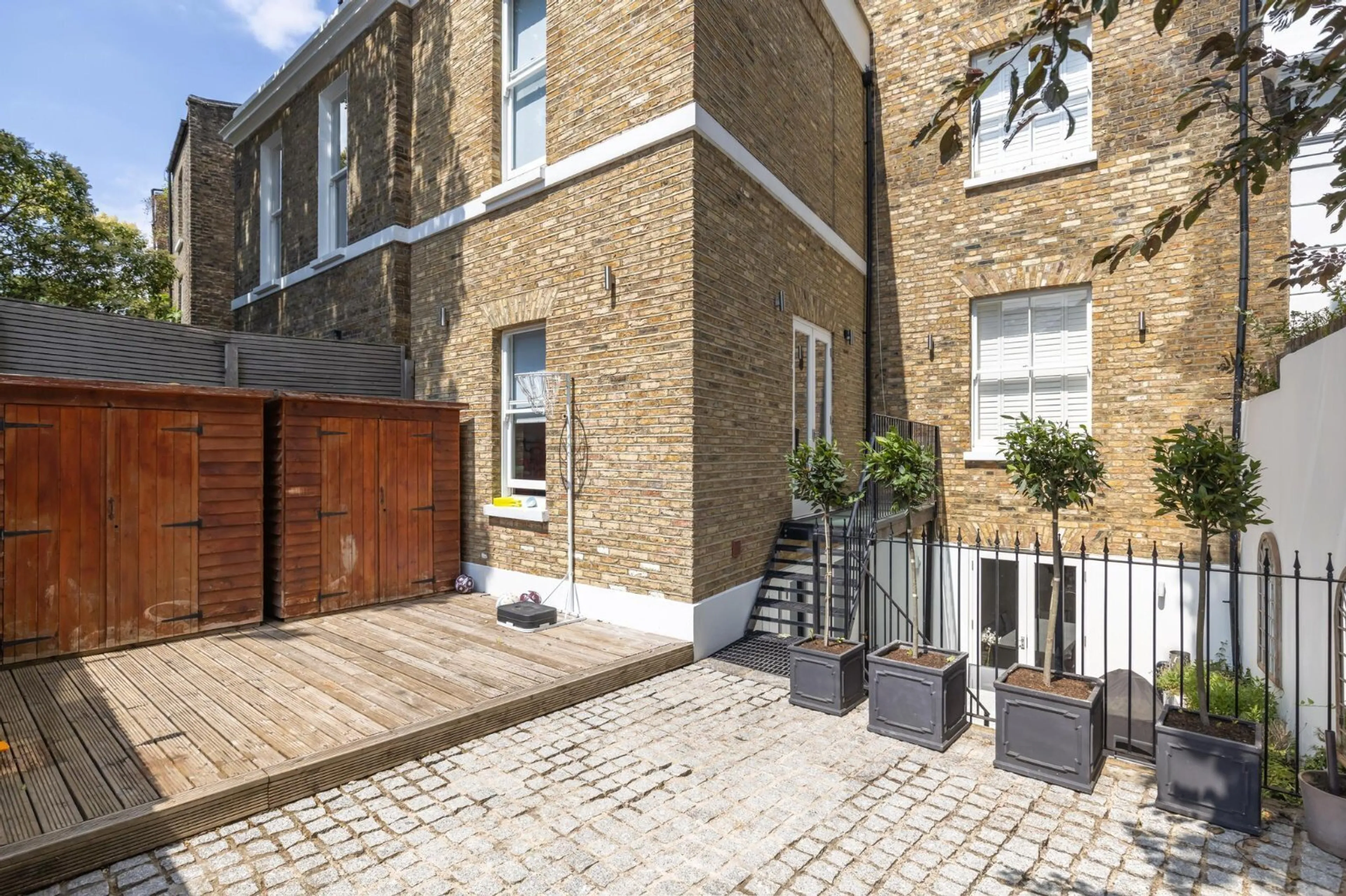 Photo 25