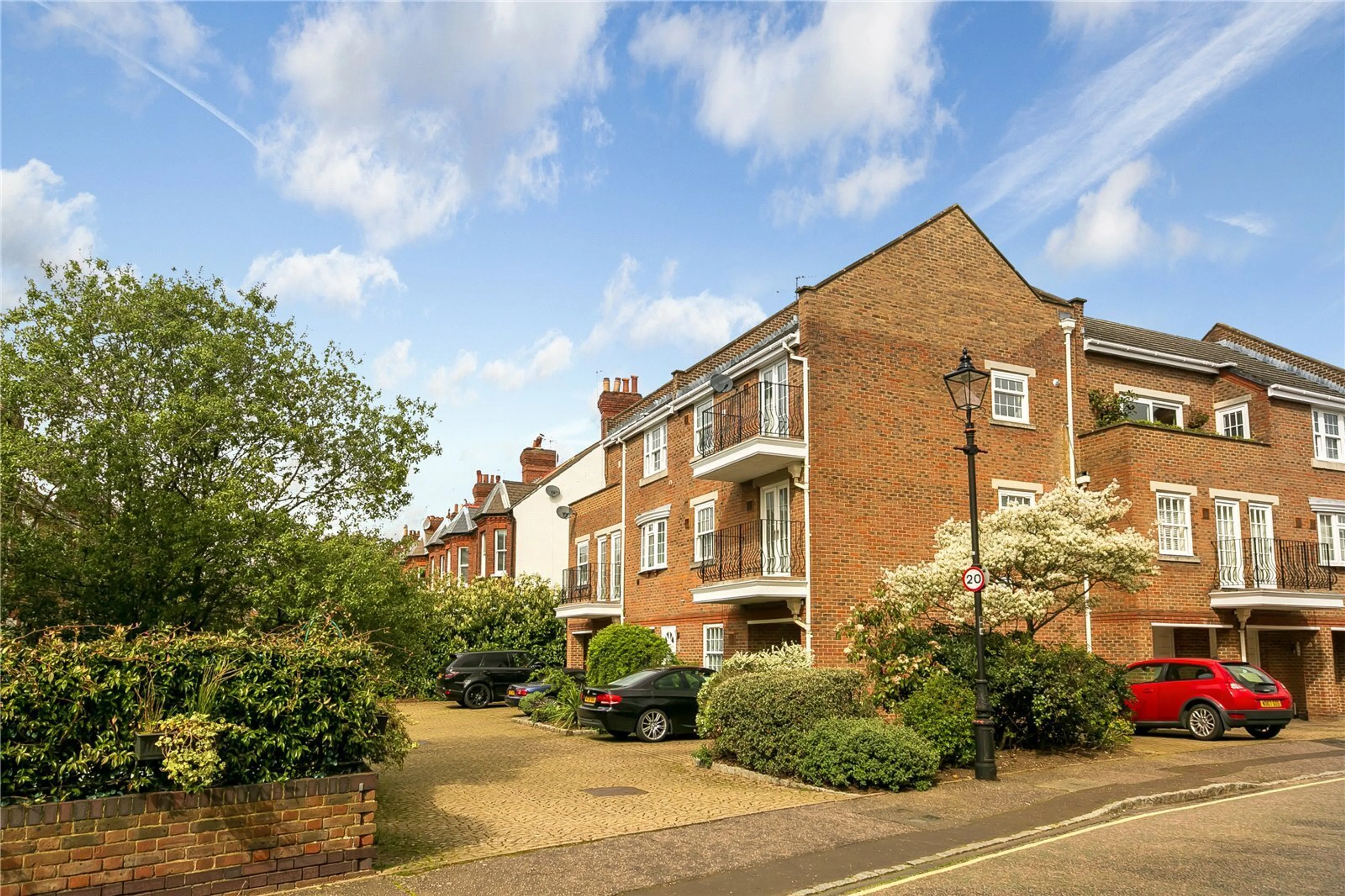 Property at Cedar Terrace, Richmond, TW9