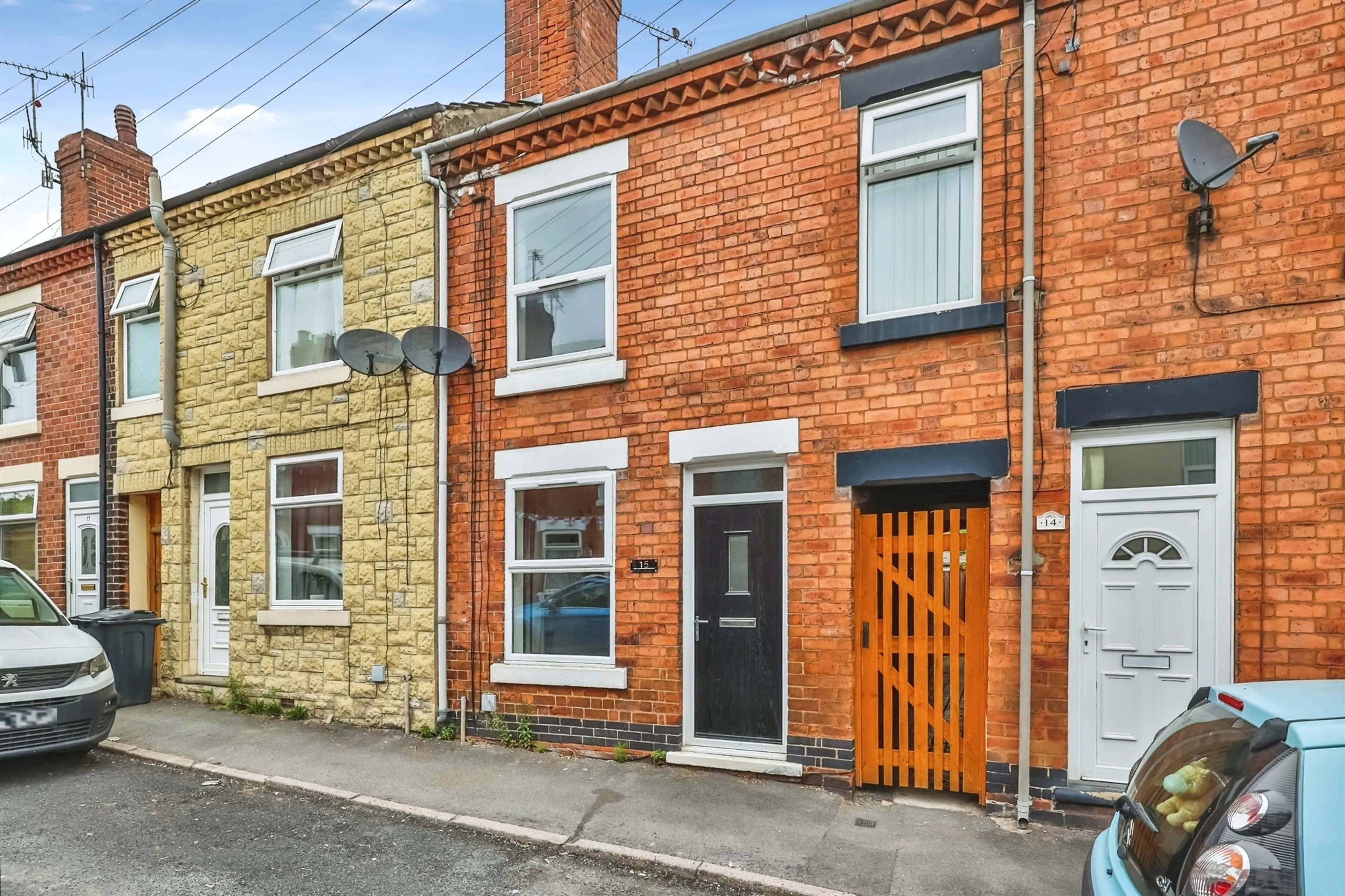 Property photo 0