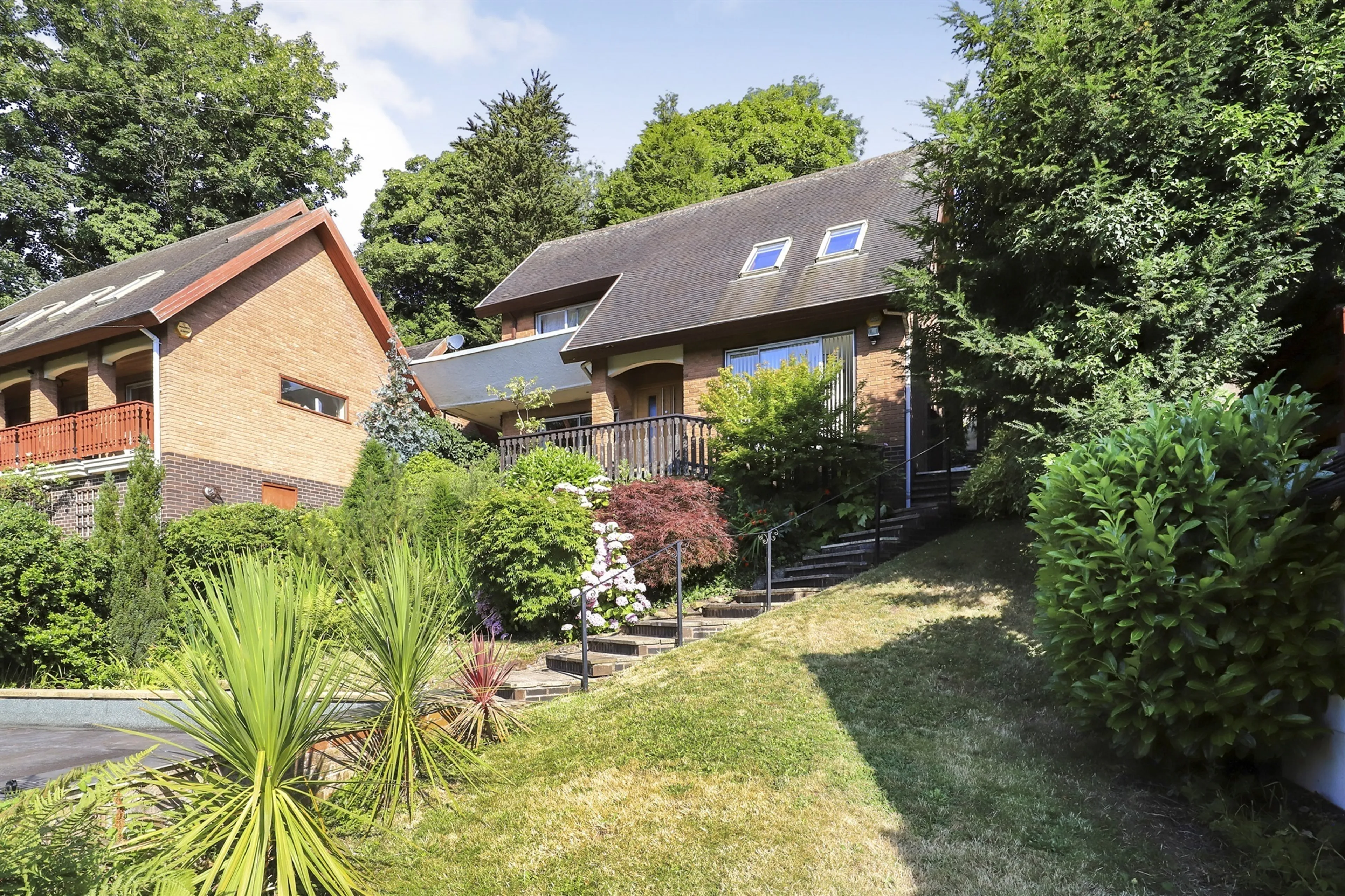 Property photo 0
