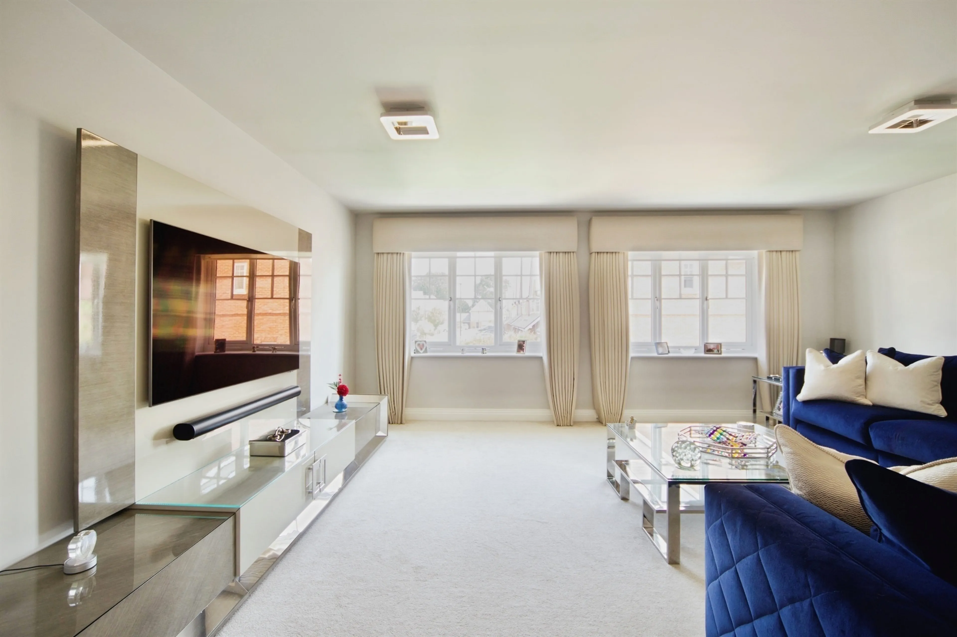 Property at Anderson Close, Broxbourne
