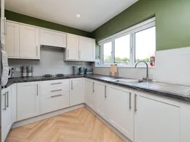 Princes Avenue, Hedon, Hull thumb 3