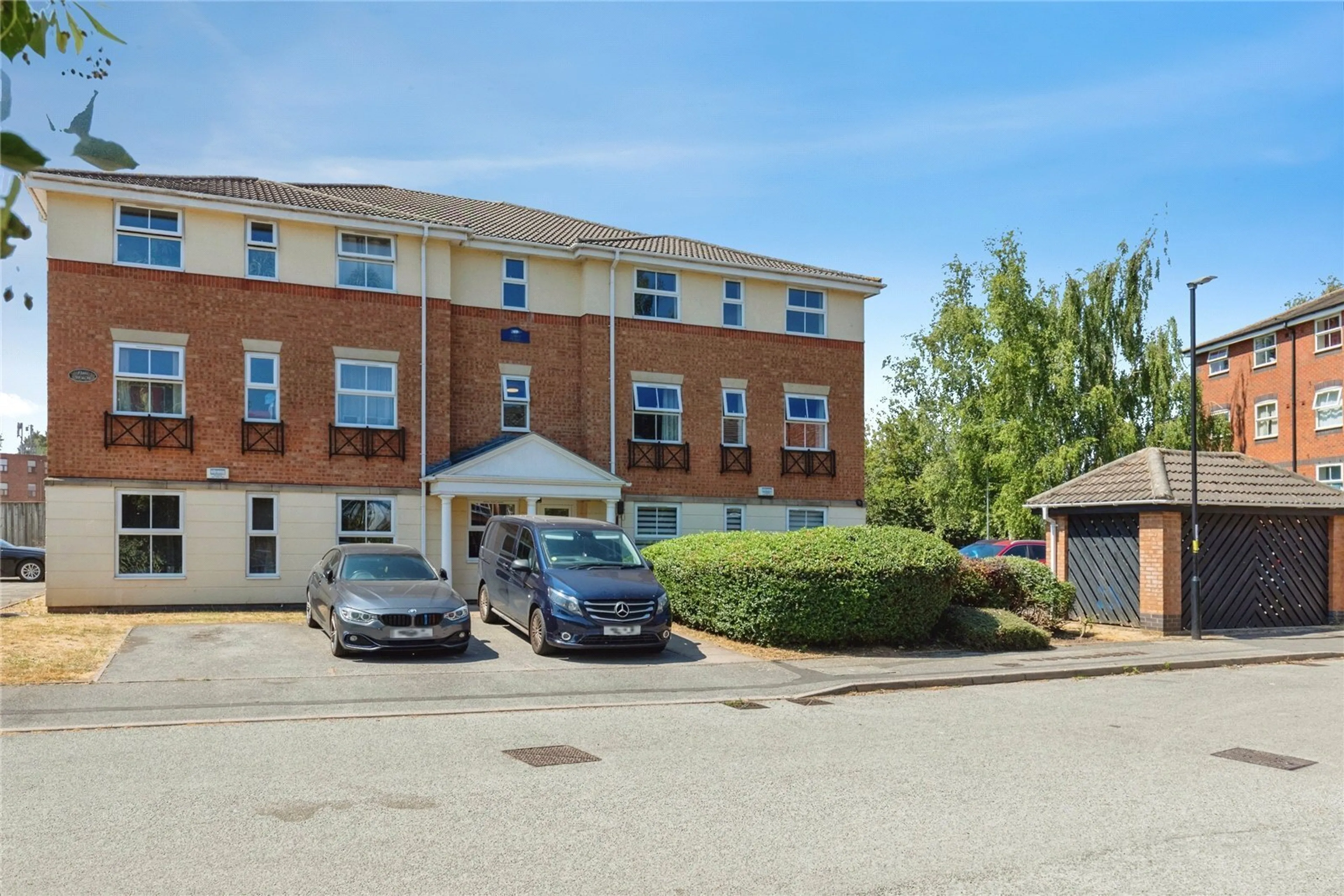 Property photo 0