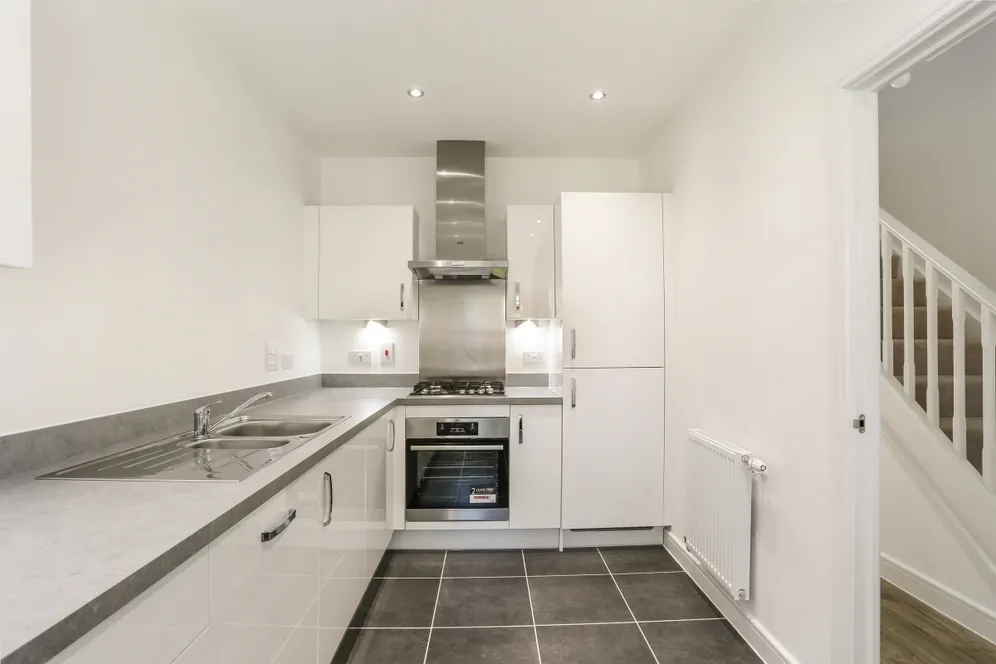 Lovegrove Way London N20 photo 3
