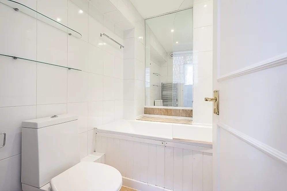 Lilyville Road Fulham SW6 photo 3