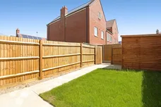 Lovegrove Way London N20 photo 7