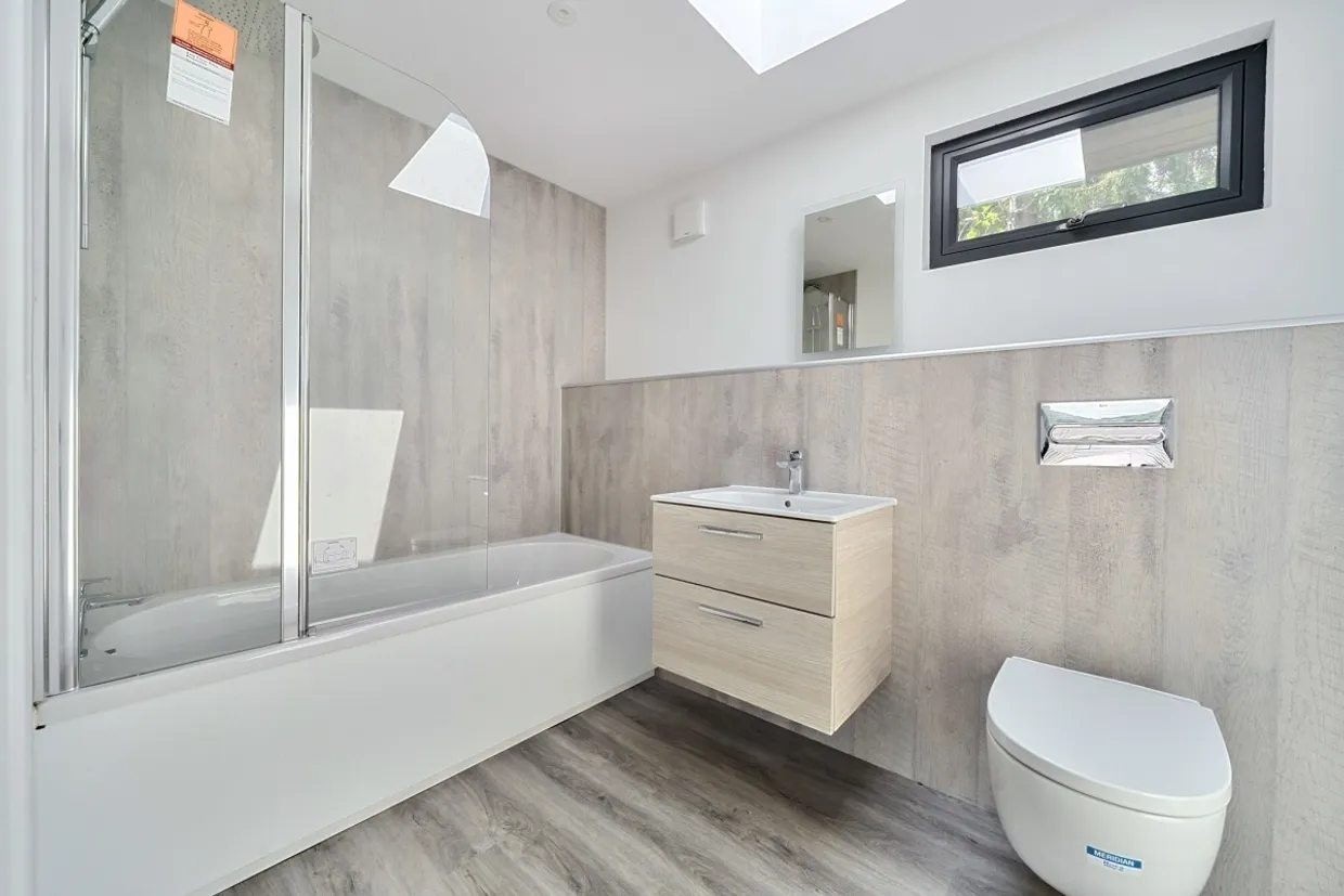 Tetbury Lane Nailsworth GL6 photo 8
