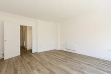 Lovegrove Way London N20 photo 12