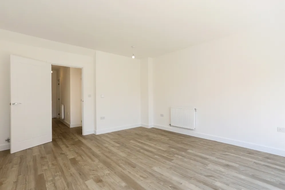 Lovegrove Way London N20 photo 12