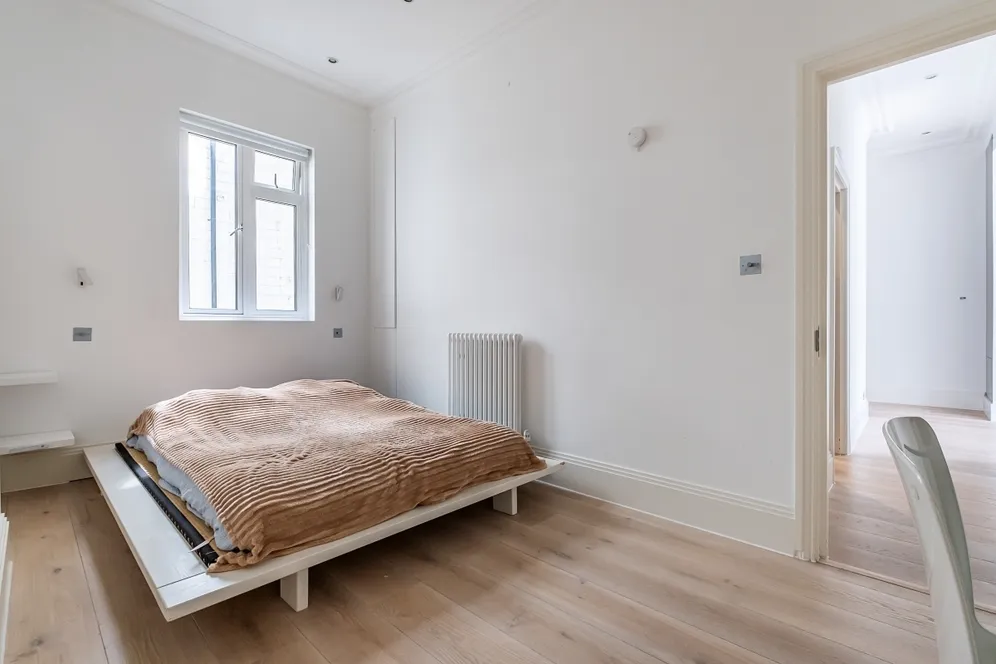 Ennismore Gardens Knightsbridge SW7 photo 11