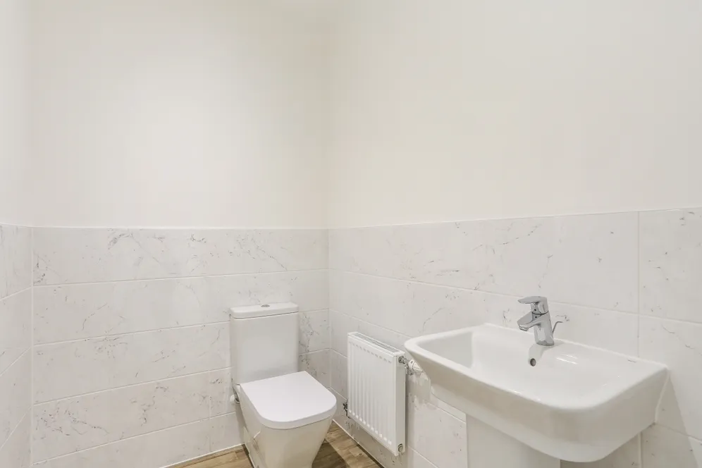 Lovegrove Way London N20 photo 17