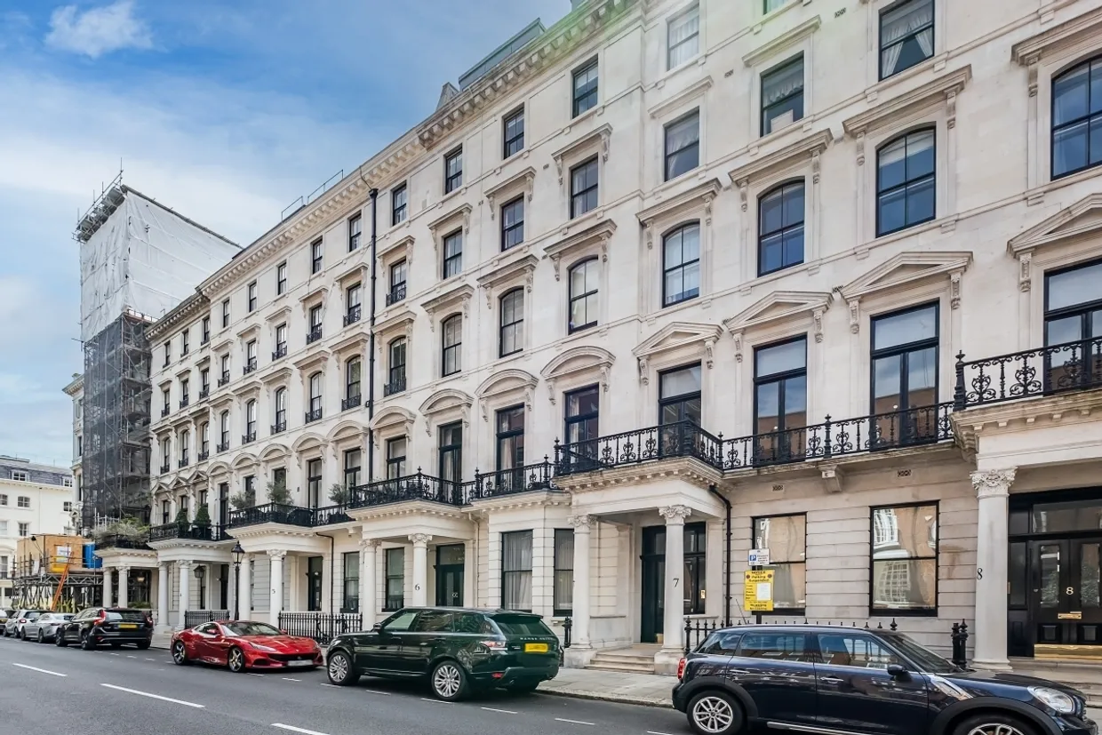 Ennismore Gardens Knightsbridge SW7 photo 18